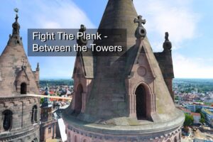 《与木板战斗 – 塔楼之间》Fight The Plank Between The Towers Fear Of Heights – Acrophobia